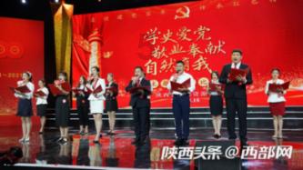 杨湾路社区:“关爱老人 情暖冬日”党员志愿者走访慰问活动